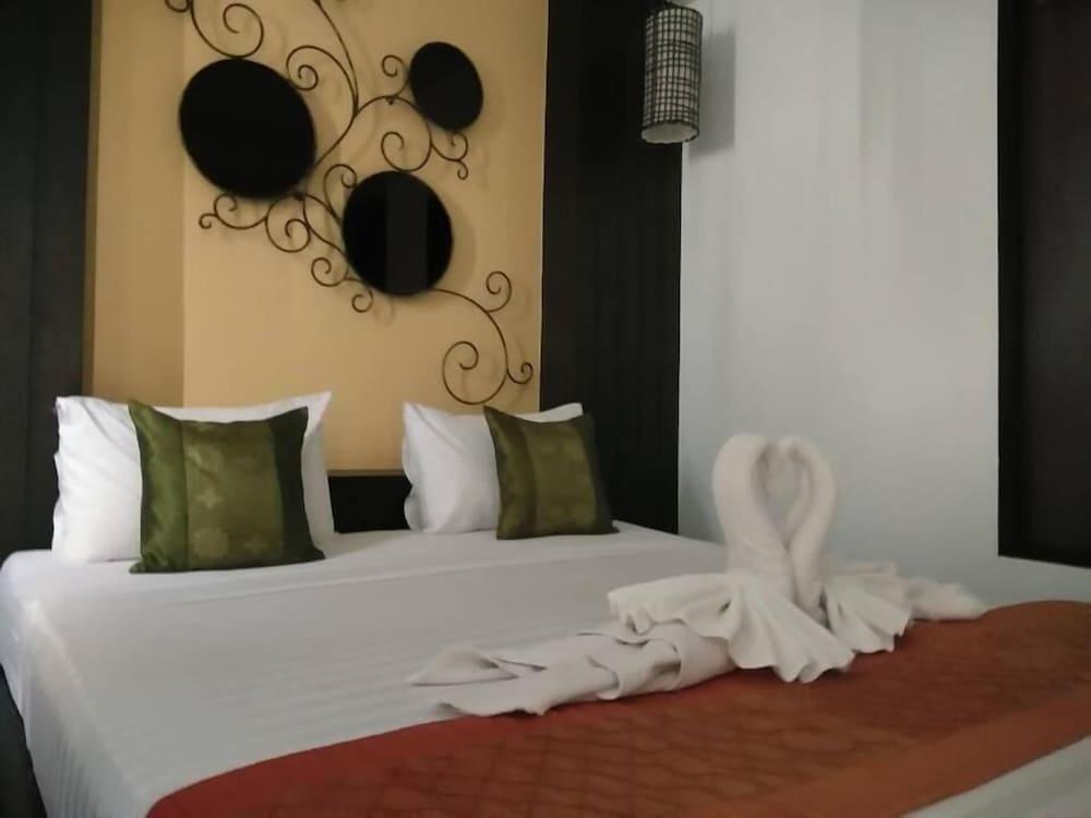 Amber Residence - Sha Plus Пхукет Экстерьер фото