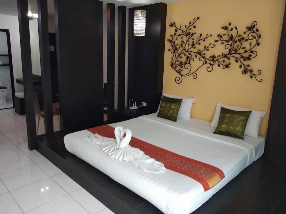 Amber Residence - Sha Plus Пхукет Экстерьер фото