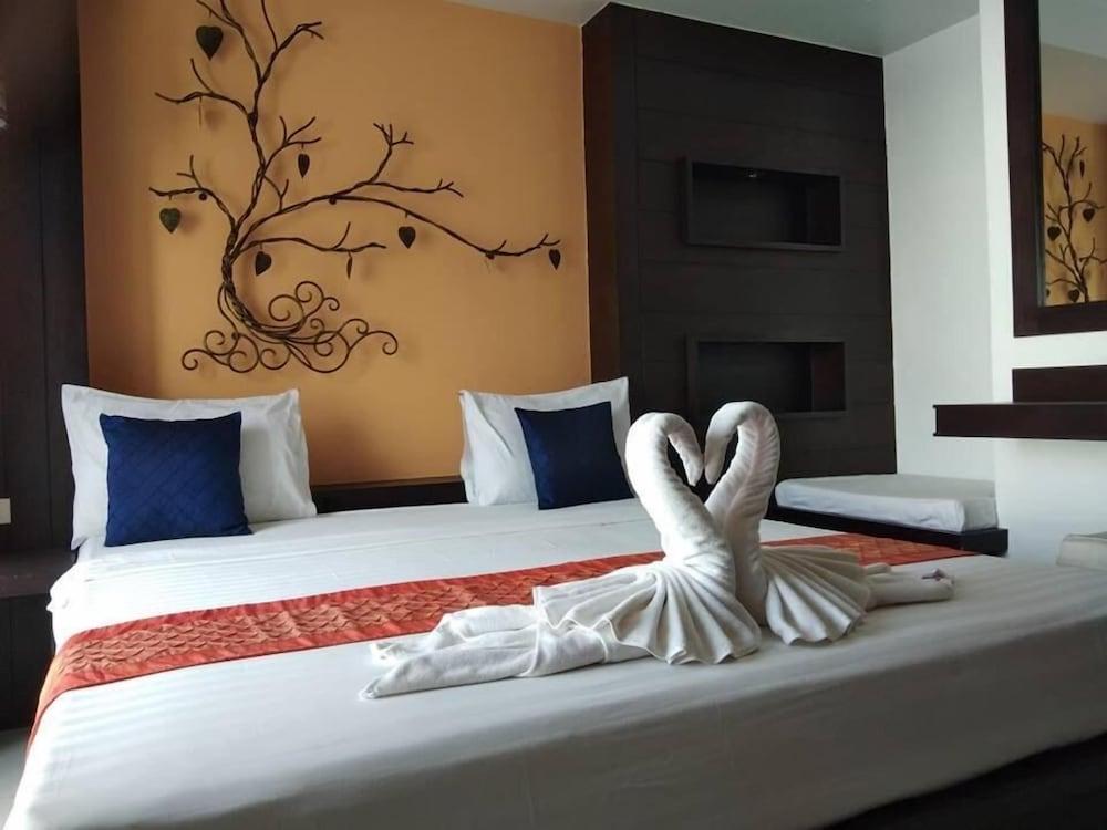 Amber Residence - Sha Plus Пхукет Экстерьер фото